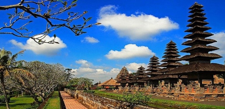 Bali with Singapore Tour