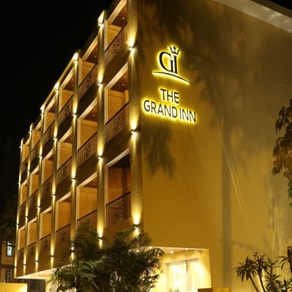 VACANZA GRAND INN